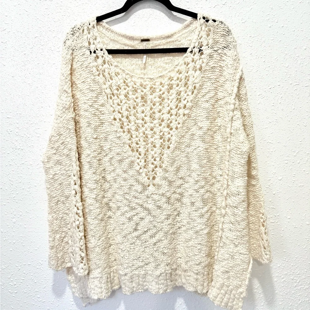 Free People oversized Cream Knit Pretty Pointelle Vee Sweater ‎ S